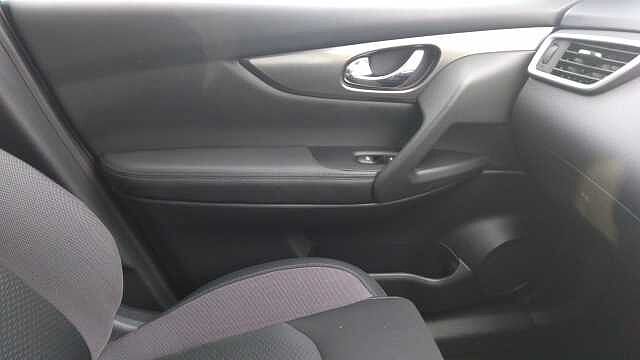 Nissan Qashqai 1.5 dCi 115 N-Connecta 5dr