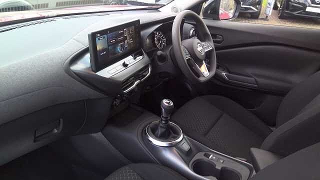 Nissan Juke 1.0 DiG-T Acenta Premium 5dr