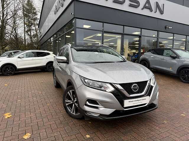 Nissan Qashqai 1.3 DiG-T N-Connecta 5dr