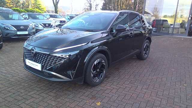 Nissan Qashqai 1.3 DiG-T MH N-Connecta 5dr