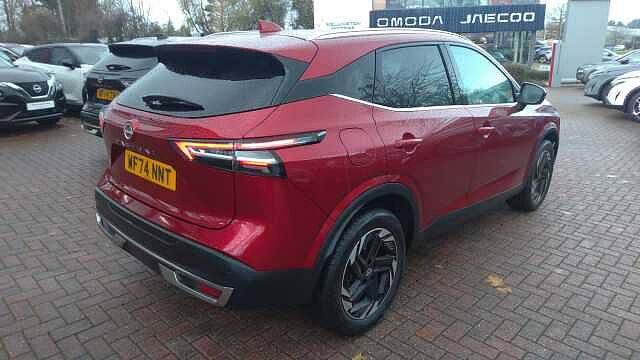 Nissan Qashqai 1.3 DiG-T MH N-Connecta 5dr