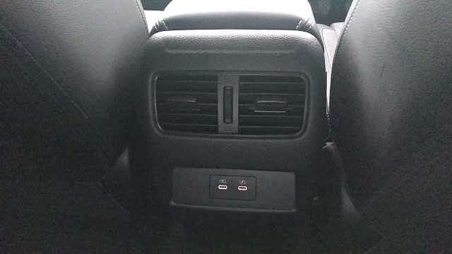 Nissan Qashqai 1.3 DiG-T MH N-Connecta 5dr