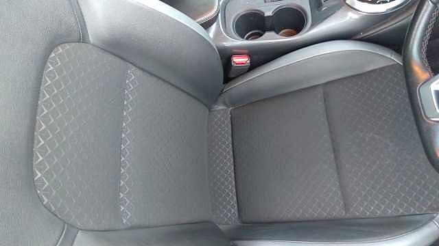 Nissan Juke 1.0 DiG-T 114 N-Connecta 5dr DCT