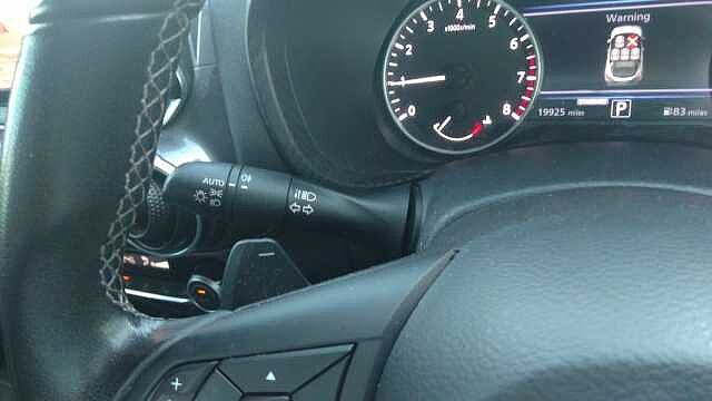 Nissan Juke 1.0 DiG-T 114 N-Connecta 5dr DCT