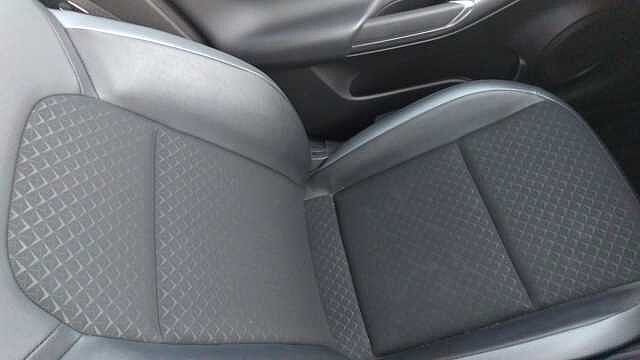 Nissan Juke 1.0 DiG-T 114 N-Connecta 5dr DCT