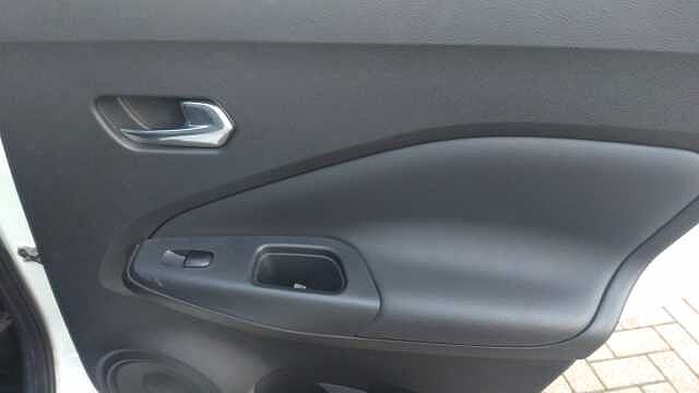 Nissan Juke 1.0 DiG-T 114 N-Connecta 5dr DCT