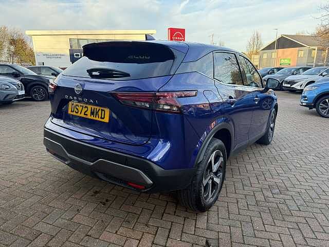 Nissan Qashqai 1.3 DiG-T MH N-Connecta 5dr