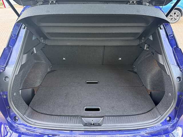 Nissan Qashqai 1.3 DiG-T MH N-Connecta 5dr