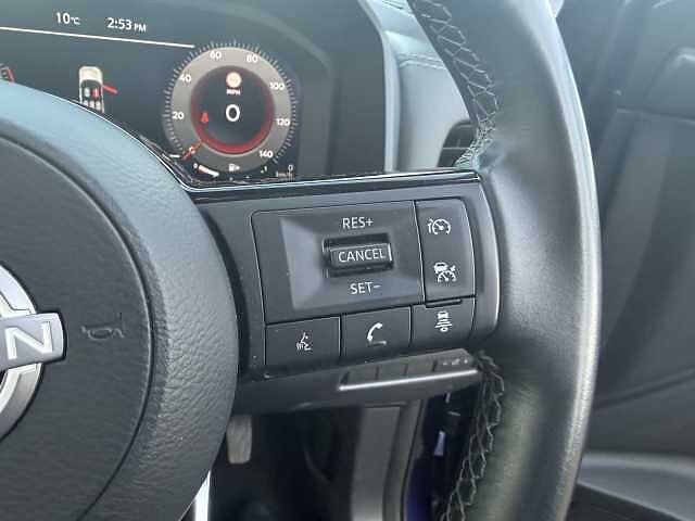 Nissan Qashqai 1.3 DiG-T MH N-Connecta 5dr