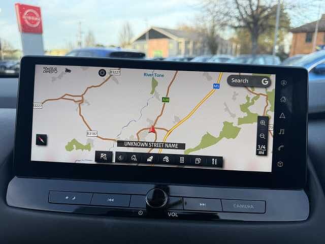 Nissan Qashqai 1.3 DiG-T MH N-Connecta 5dr