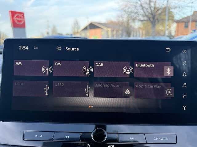 Nissan Qashqai 1.3 DiG-T MH N-Connecta 5dr