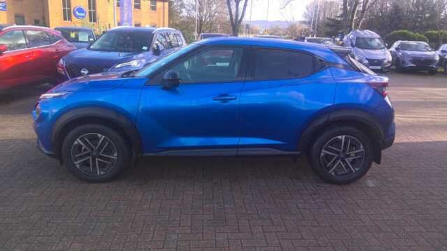 Nissan Juke 1.0 DiG-T N-Connecta 5dr DCT