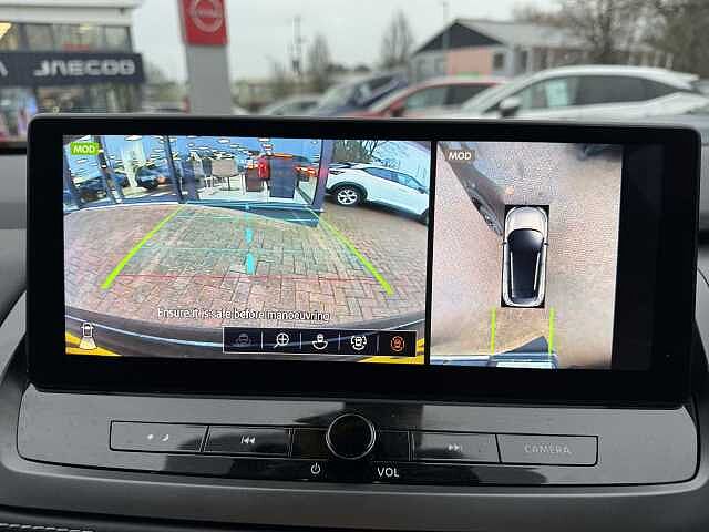 Nissan Qashqai 1.3 DiG-T MH N-Connecta 5dr