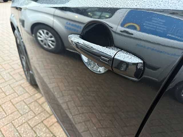 Nissan Qashqai 1.3 DiG-T MH N-Connecta 5dr