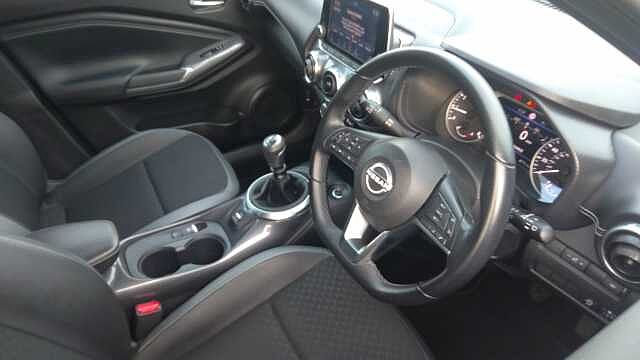 Nissan Juke 1.0 DiG-T 114 N-Connecta 5dr