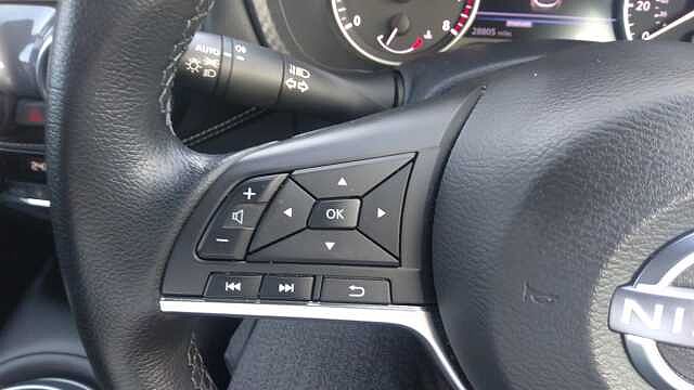 Nissan Juke 1.0 DiG-T 114 N-Connecta 5dr