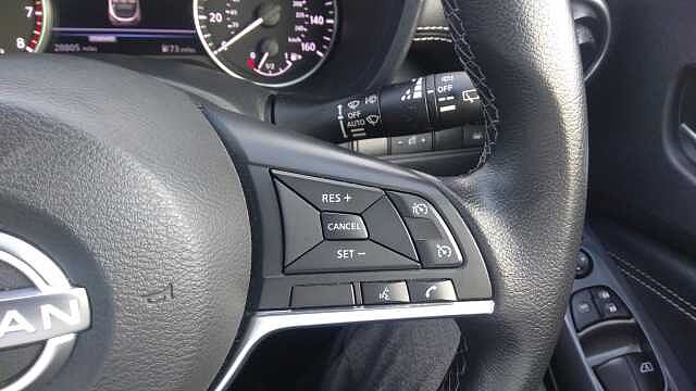 Nissan Juke 1.0 DiG-T 114 N-Connecta 5dr