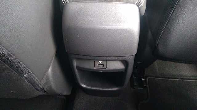 Nissan Juke 1.0 DiG-T 114 N-Connecta 5dr