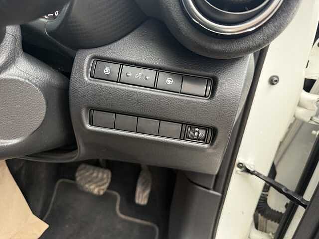 Nissan Juke 1.6 Hybrid Tekna+ 5dr Auto