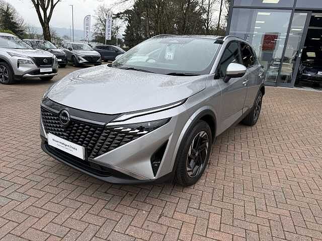 Nissan Qashqai 1.3 DiG-T MH N-Connecta 5dr