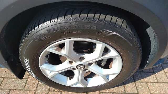 Nissan Juke 1.0 DiG-T 114 N-Connecta 5dr