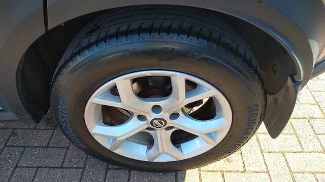 Nissan Juke 1.0 DiG-T 114 N-Connecta 5dr