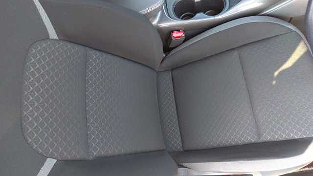 Nissan Juke 1.0 DiG-T 114 N-Connecta 5dr