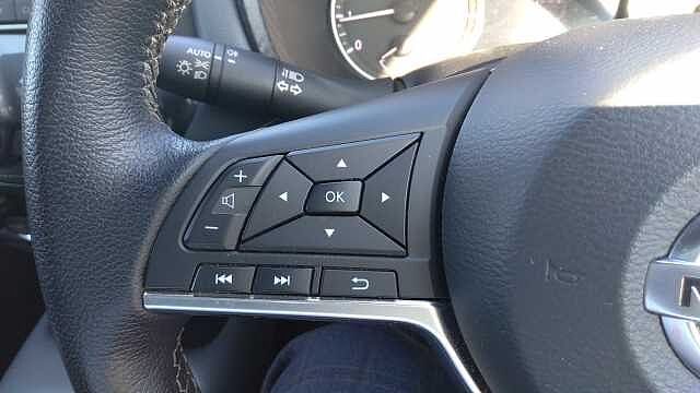 Nissan Juke 1.0 DiG-T 114 N-Connecta 5dr