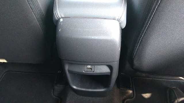 Nissan Juke 1.0 DiG-T 114 N-Connecta 5dr