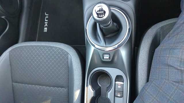 Nissan Juke 1.0 DiG-T N-Connecta 5dr