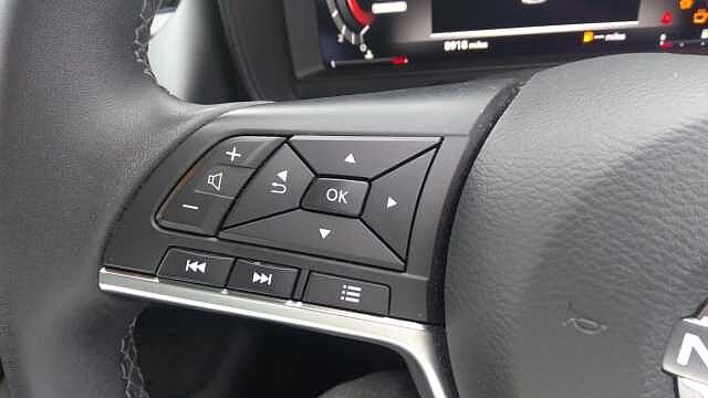 Nissan Juke 1.0 DiG-T N-Connecta 5dr