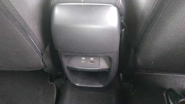 Nissan Juke 1.0 DiG-T N-Connecta 5dr