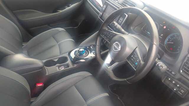 Nissan Leaf 110kW Tekna 39kWh 5dr Auto