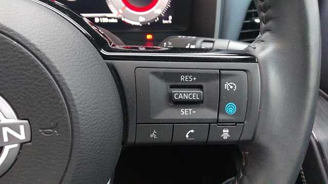 Nissan Qashqai 1.3 DiG-T MH Tekna 5dr