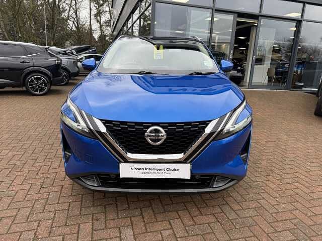 Nissan Qashqai 1.3 DiG-T MH Premiere Edition 5dr