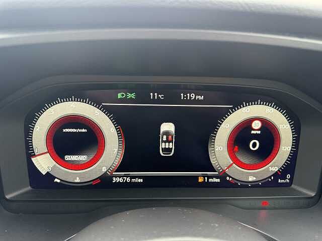 Nissan Qashqai 1.3 DiG-T MH Premiere Edition 5dr