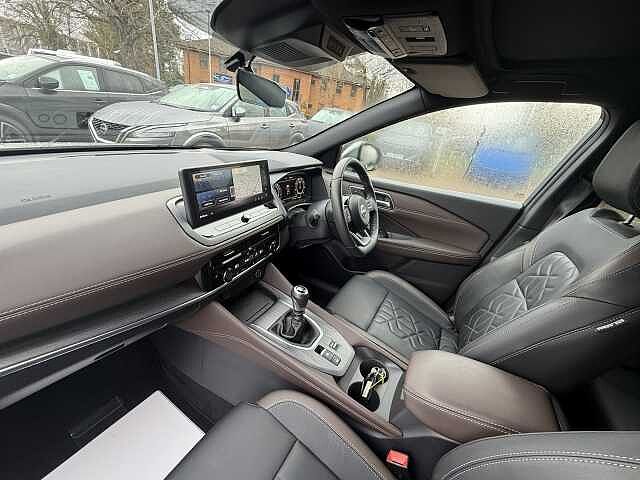 Nissan Qashqai 1.3 DiG-T MH Tekna 5dr