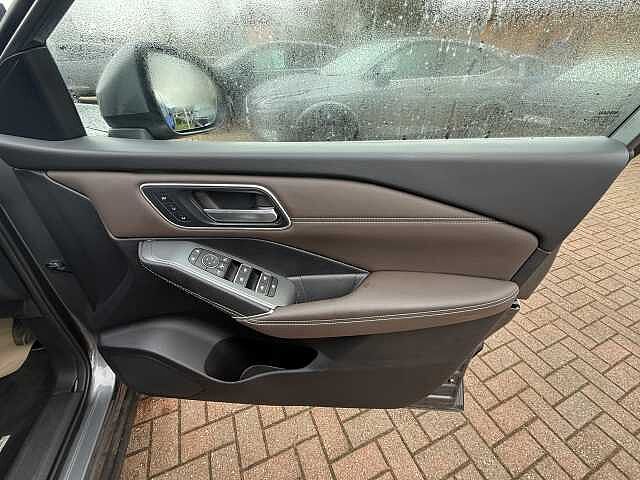 Nissan Qashqai 1.3 DiG-T MH Tekna 5dr