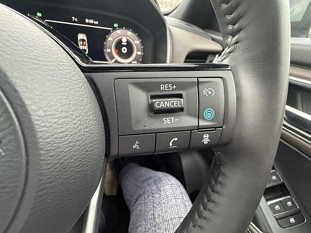 Nissan Qashqai 1.3 DiG-T MH Tekna 5dr