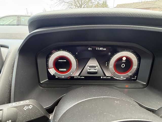 Nissan Qashqai 1.3 DiG-T MH 158 N-Connecta 5dr