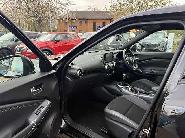 Nissan Juke 1.0 DiG-T 114 N-Connecta 5dr