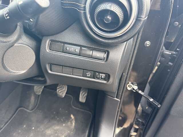 Nissan Juke 1.0 DiG-T 114 N-Connecta 5dr