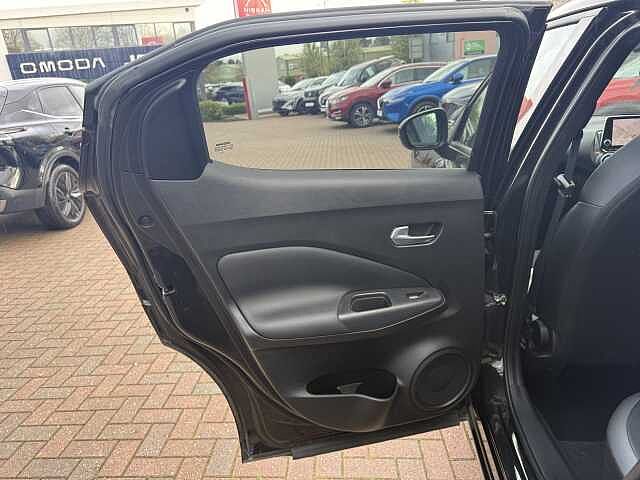 Nissan Juke 1.0 DiG-T 114 N-Connecta 5dr