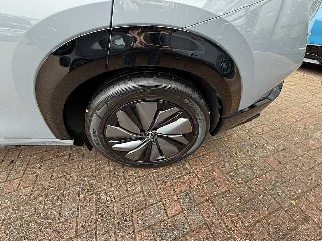 Nissan Ariya 160kW Advance 63kWh 22kWCh 5dr Auto