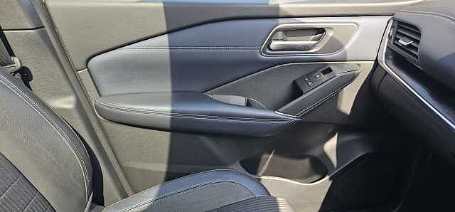 Nissan Qashqai 1.3 DiG-T MH 158 Tekna 5dr Xtronic