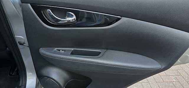 Nissan Qashqai 1.5 dCi 115 Acenta Premium 5dr