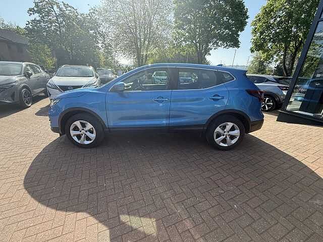 Nissan Qashqai 1.3 DiG-T Acenta Premium 5dr