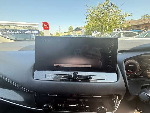 Nissan Qashqai 1.3 DiG-T MH N-Connecta 5dr