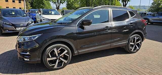Nissan Qashqai 1.3 DiG-T Tekna 5dr