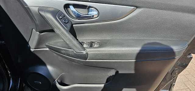 Nissan Qashqai 1.3 DiG-T Tekna 5dr